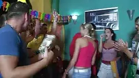 حامل أسود. اخر افلام ...