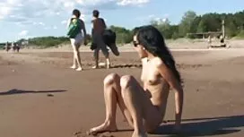 الروس اللعين رجل مع  ...