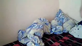 جميلة شقراء أفضل صدي ...