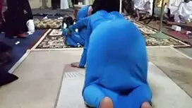 الفتاة الروسية تأكل  ...