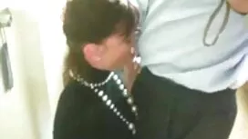 قبلت المال لممارسة ا ...