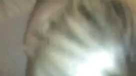 فتاة شابة و شعر الرج ...